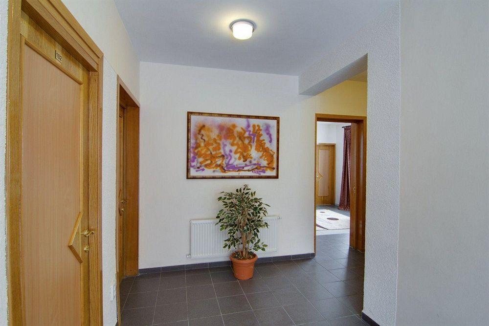 Hotel Tranzzit Bukurešť Interiér fotografie